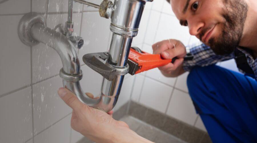 Local annual plumbing maintenance in Oakville, IN